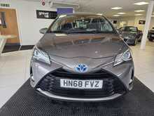Toyota Yaris 1.5 VVT-h Icon Tech Hatchback 5dr Petrol Hybrid E-CVT Euro 6 (s/s) (100 ps) 