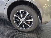 Toyota Yaris 1.5 VVT-h Icon Tech Hatchback 5dr Petrol Hybrid E-CVT Euro 6 (s/s) (100 ps) 