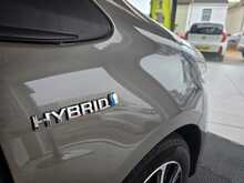 Toyota Yaris 1.5 VVT-h Icon Tech Hatchback 5dr Petrol Hybrid E-CVT Euro 6 (s/s) (100 ps) 