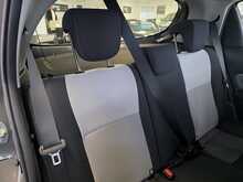 Toyota Yaris 1.5 VVT-h Icon Tech Hatchback 5dr Petrol Hybrid E-CVT Euro 6 (s/s) (100 ps) 