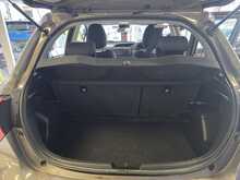 Toyota Yaris 1.5 VVT-h Icon Tech Hatchback 5dr Petrol Hybrid E-CVT Euro 6 (s/s) (100 ps) 