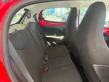 Peugeot 108 1.0 VTi Active Hatchback 5dr Petrol Manual Euro 5 Euro 5 (68 ps) 