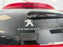 Peugeot 108 1.0 VTi Active Hatchback 5dr Petrol Manual Euro 5 Euro 5 (68 ps) 