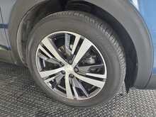 Peugeot 3008 1.5 BlueHDi Allure SUV 5dr Diesel EAT Euro 6 (s/s) (130 ps) 