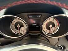 Mercedes-Benz SLK 1.8 SLK200 AMG Sport Convertible 2dr Petrol Manual Euro 5 (s/s) (184 ps) 