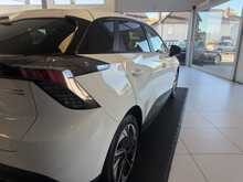 MG MG4 51kWh SE Hatchback 5dr Electric Auto (170 ps) 
