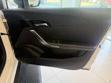 MG MG4 51kWh SE Hatchback 5dr Electric Auto (170 ps) 