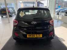 Hyundai i10 1.2 Premium Hatchback 5dr Petrol Auto Euro 6 (87 ps) 