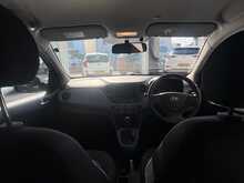 Hyundai i10 1.2 Premium Hatchback 5dr Petrol Auto Euro 6 (87 ps) 