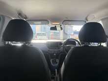 Hyundai i10 1.2 Premium Hatchback 5dr Petrol Auto Euro 6 (87 ps) 