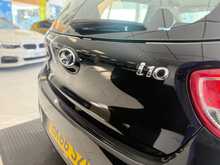 Hyundai i10 1.2 Premium Hatchback 5dr Petrol Auto Euro 6 (87 ps) 