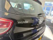 Hyundai i10 1.2 Premium Hatchback 5dr Petrol Auto Euro 6 (87 ps) 