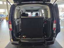 Ford Tourneo Connect 2.0 EcoBlue Titanium MPV 5dr Diesel DCT Euro 6 (s/s) (122 ps) 