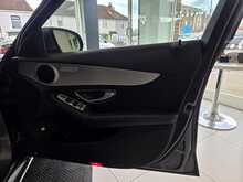 Mercedes-Benz C Class 2.1 C220d Sport Saloon 4dr Diesel G-Tronic+ Euro 6 (s/s) (170 ps) 