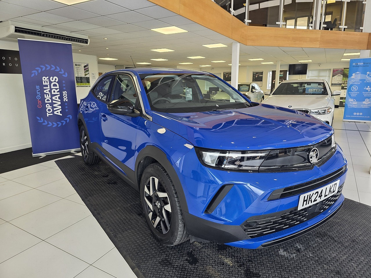 Vauxhall 1.2 Turbo Design SUV 5dr Petrol Manual Euro 6 (s/s) (100 ps)