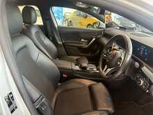 Mercedes-Benz A Class 1.3 A180 Sport (Executive) Hatchback 5dr Petrol 7G-DCT Euro 6 (s/s) (136 ps) 