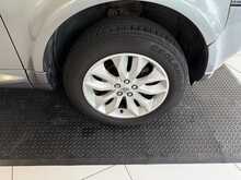 Land Rover Freelander 2 SD4 HSE SUV 2.2 Automatic Diesel 