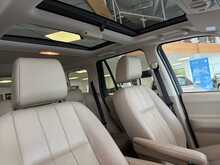 Land Rover Freelander 2 SD4 HSE SUV 2.2 Automatic Diesel 