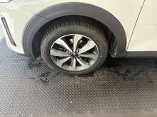 Kia Stonic 1.0 T-GDi 2 SUV 5dr Petrol Manual Euro 6 (s/s) (99 bhp) 