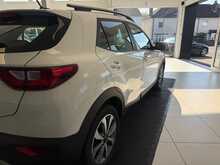 Kia Stonic 1.0 T-GDi 2 SUV 5dr Petrol Manual Euro 6 (s/s) (99 bhp) 