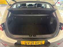 Kia Stonic 1.0 T-GDi 2 SUV 5dr Petrol Manual Euro 6 (s/s) (99 bhp) 