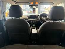 Kia Stonic 1.0 T-GDi 2 SUV 5dr Petrol Manual Euro 6 (s/s) (99 bhp) 