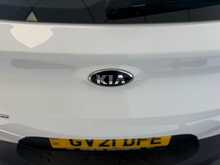 Kia Stonic 1.0 T-GDi 2 SUV 5dr Petrol Manual Euro 6 (s/s) (99 bhp) 