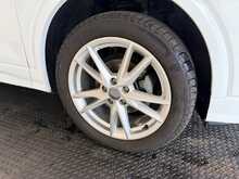 Audi Q2 1.0 TFSI 30 S line SUV 5dr Petrol Manual Euro 6 (s/s) (116 ps) 