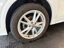 Audi Q2 1.0 TFSI 30 S line SUV 5dr Petrol Manual Euro 6 (s/s) (116 ps) 