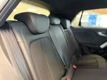 Audi Q2 1.0 TFSI 30 S line SUV 5dr Petrol Manual Euro 6 (s/s) (116 ps) 