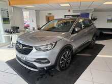 Vauxhall Grandland X 1.2 Turbo Elite Nav SUV 5dr Petrol Auto 8Spd Euro 6 (s/s) (130 ps) 