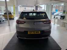 Vauxhall Grandland X 1.2 Turbo Elite Nav SUV 5dr Petrol Auto 8Spd Euro 6 (s/s) (130 ps) 