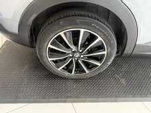Vauxhall Grandland X 1.2 Turbo Elite Nav SUV 5dr Petrol Auto 8Spd Euro 6 (s/s) (130 ps) 