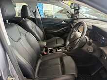 Vauxhall Grandland X 1.2 Turbo Elite Nav SUV 5dr Petrol Auto 8Spd Euro 6 (s/s) (130 ps) 