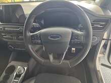 Ford Focus 1.0T EcoBoost ST-Line X Hatchback 5dr Petrol Auto Euro 6 (s/s) (125 ps) 