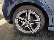 Mercedes-Benz A Class 2.0 A200d AMG Line Hatchback 5dr Diesel 8G-DCT Euro 6 (s/s) (150 ps) 