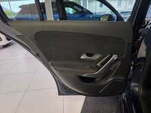 Mercedes-Benz A Class 2.0 A200d AMG Line Hatchback 5dr Diesel 8G-DCT Euro 6 (s/s) (150 ps) 