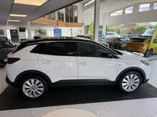 Vauxhall Grandland X 1.2 Turbo Elite Nav SUV 5dr Petrol Auto 8Spd Euro 6 (s/s) (130 ps) 