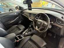 Vauxhall Grandland X 1.2 Turbo Elite Nav SUV 5dr Petrol Auto 8Spd Euro 6 (s/s) (130 ps) 