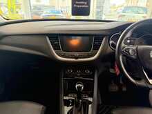Vauxhall Grandland X 1.2 Turbo Elite Nav SUV 5dr Petrol Auto 8Spd Euro 6 (s/s) (130 ps) 