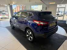 Nissan Qashqai 1.6 dCi N-Connecta SUV 5dr Diesel XTRON 2WD Euro 6 (s/s) (130 ps) 