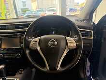 Nissan Qashqai 1.6 dCi N-Connecta SUV 5dr Diesel XTRON 2WD Euro 6 (s/s) (130 ps) 