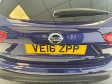 Nissan Qashqai 1.6 dCi N-Connecta SUV 5dr Diesel XTRON 2WD Euro 6 (s/s) (130 ps) 