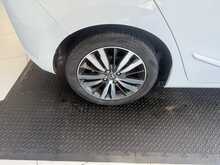 Honda Jazz 1.3 i-VTEC EX Navi Hatchback 5dr Petrol CVT Euro 6 (s/s) (102 ps) 