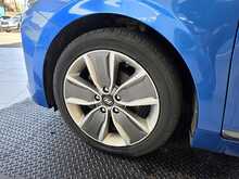 Hyundai IONIQ 1.6 h-GDi Premium SE Hatchback 5dr Petrol Hybrid DCT Euro 6 (s/s) (141 ps) 