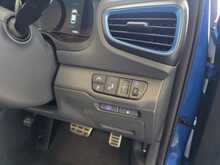 Hyundai IONIQ 1.6 h-GDi Premium SE Hatchback 5dr Petrol Hybrid DCT Euro 6 (s/s) (141 ps) 