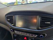 Hyundai IONIQ 1.6 h-GDi Premium SE Hatchback 5dr Petrol Hybrid DCT Euro 6 (s/s) (141 ps) 