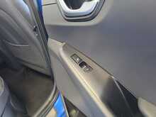 Hyundai IONIQ 1.6 h-GDi Premium SE Hatchback 5dr Petrol Hybrid DCT Euro 6 (s/s) (141 ps) 