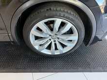 Volkswagen Tiguan TDI R-Line SUV 2.0 Automatic Diesel 