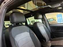 Volkswagen Tiguan TDI R-Line SUV 2.0 Automatic Diesel 